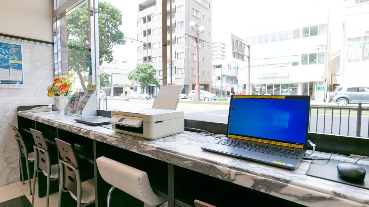 Toyoko Inn Kagoshima Chuo Eki Nishi Guchi Exteriör bild