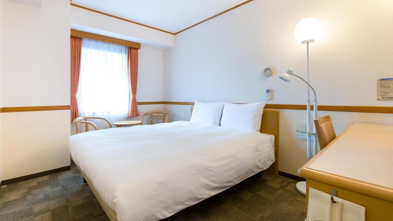 Toyoko Inn Kagoshima Chuo Eki Nishi Guchi Exteriör bild